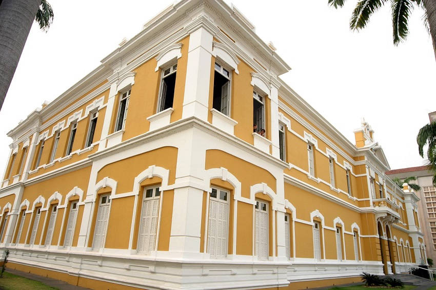 Turismo Nas Capitais Cuiaba Casarao