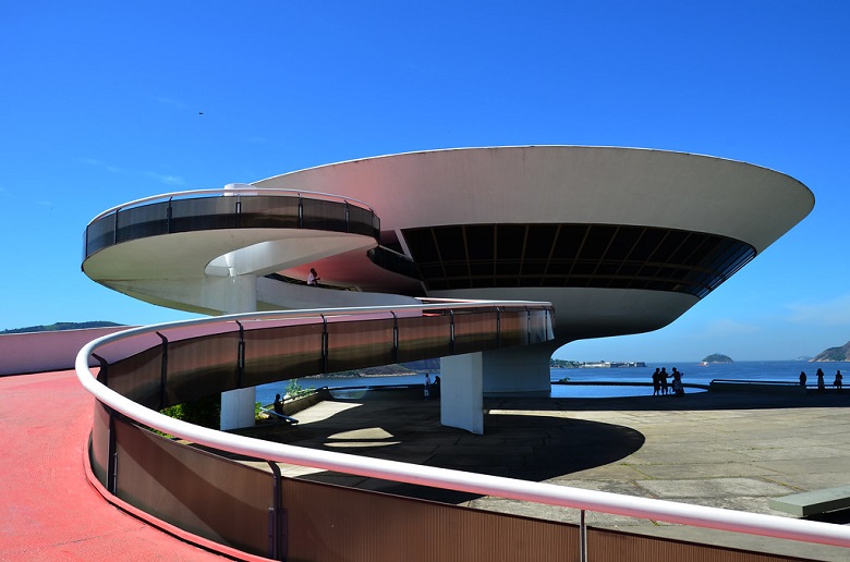 MAC Museu De Arte Comteporanea Niteroi