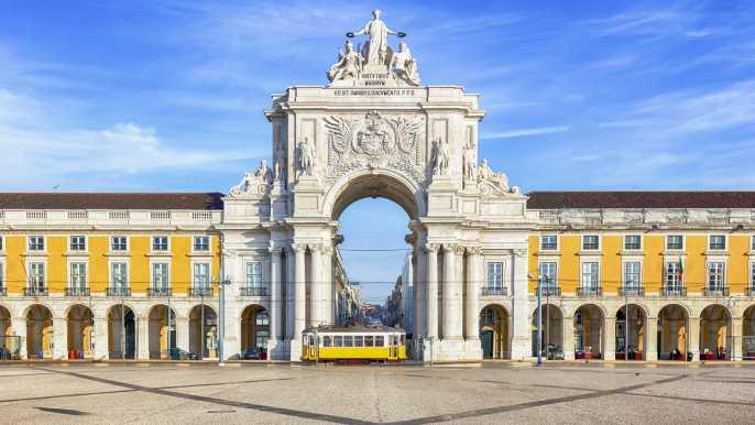 Onibus Turistico Em Lisboa