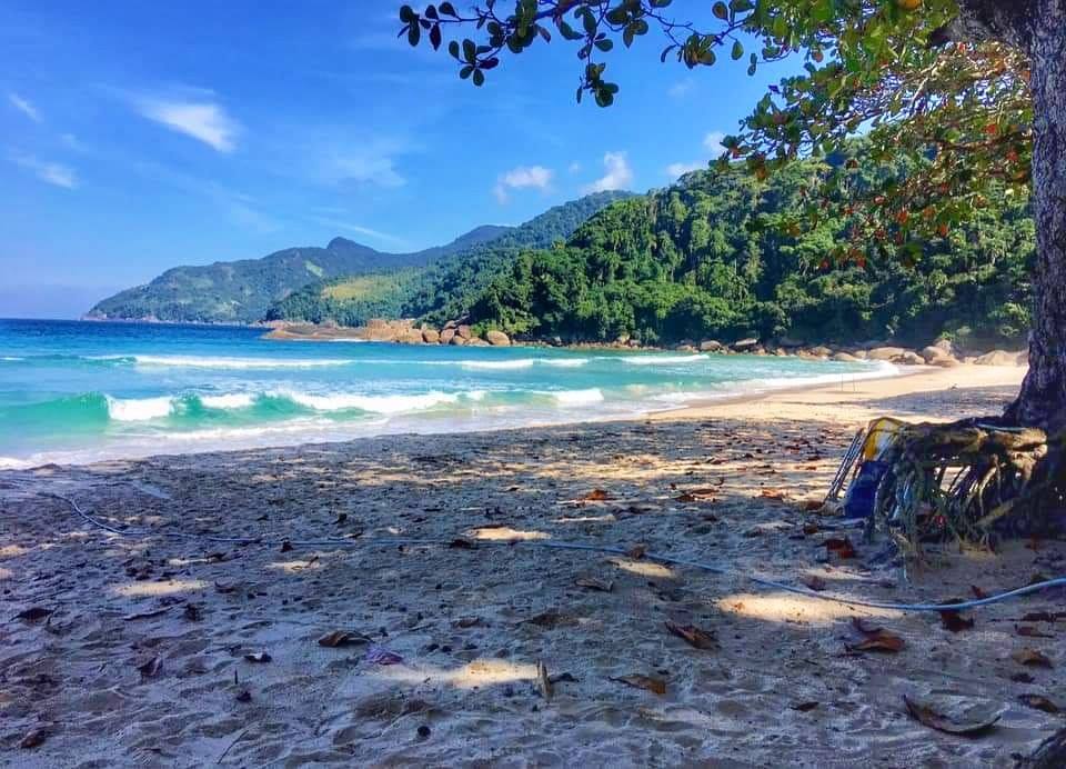 Praia De Martim De Sá Em Paraty